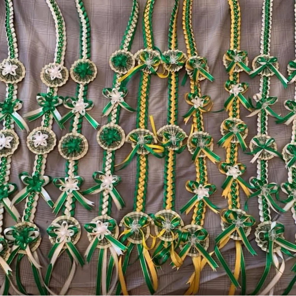 Money leis